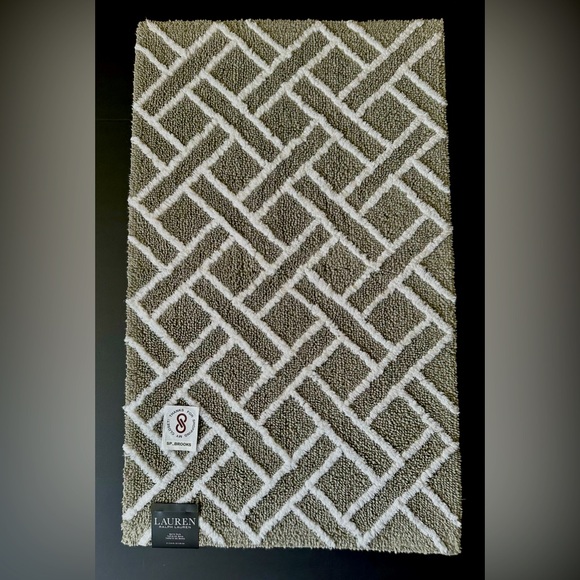 🎁Ralph Lauren Bath Rug - 21” x 34”- Gray & White- Skid Resistant- Cotton - Picture 1 of 6